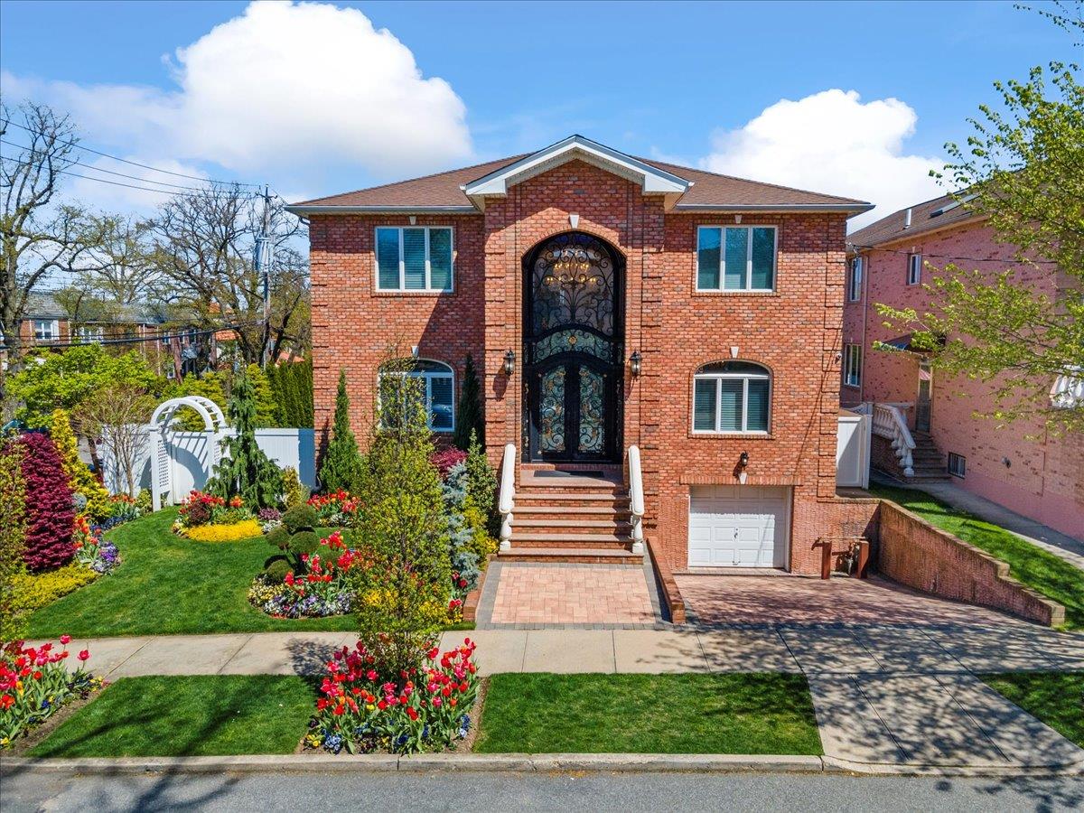 157-03 9th Avenue, Beechhurst, NY 11357