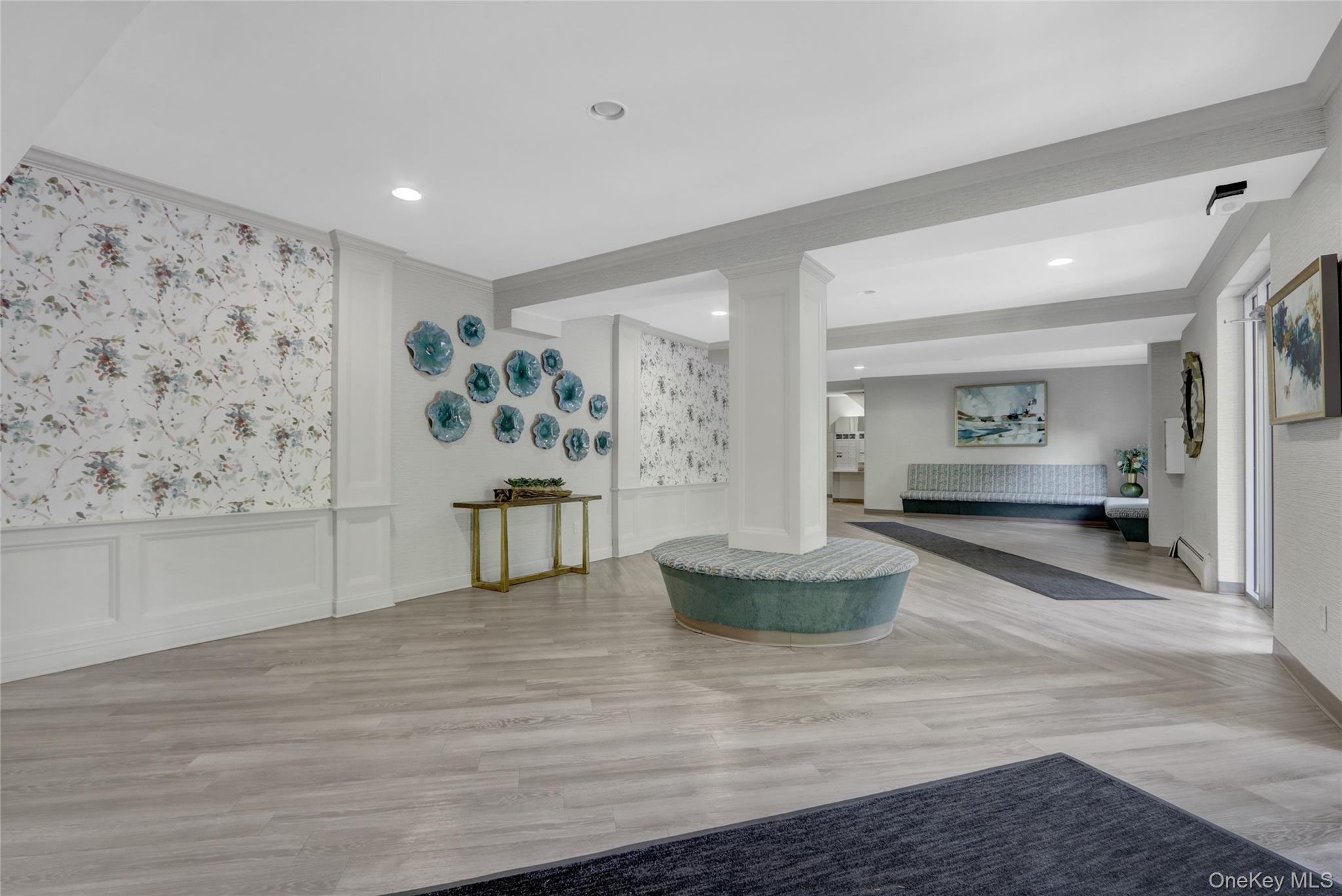 120 Morris Avenue # B17, Rockville Centre, NY 11570