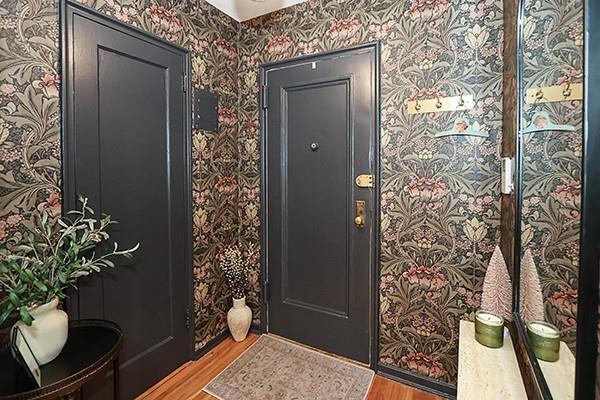 2 Edwards Street # 3 B, Roslyn Heights, NY 11577