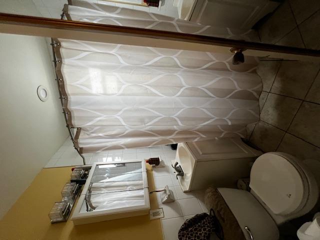 1005 E 226th Street, Bronx, NY 10466