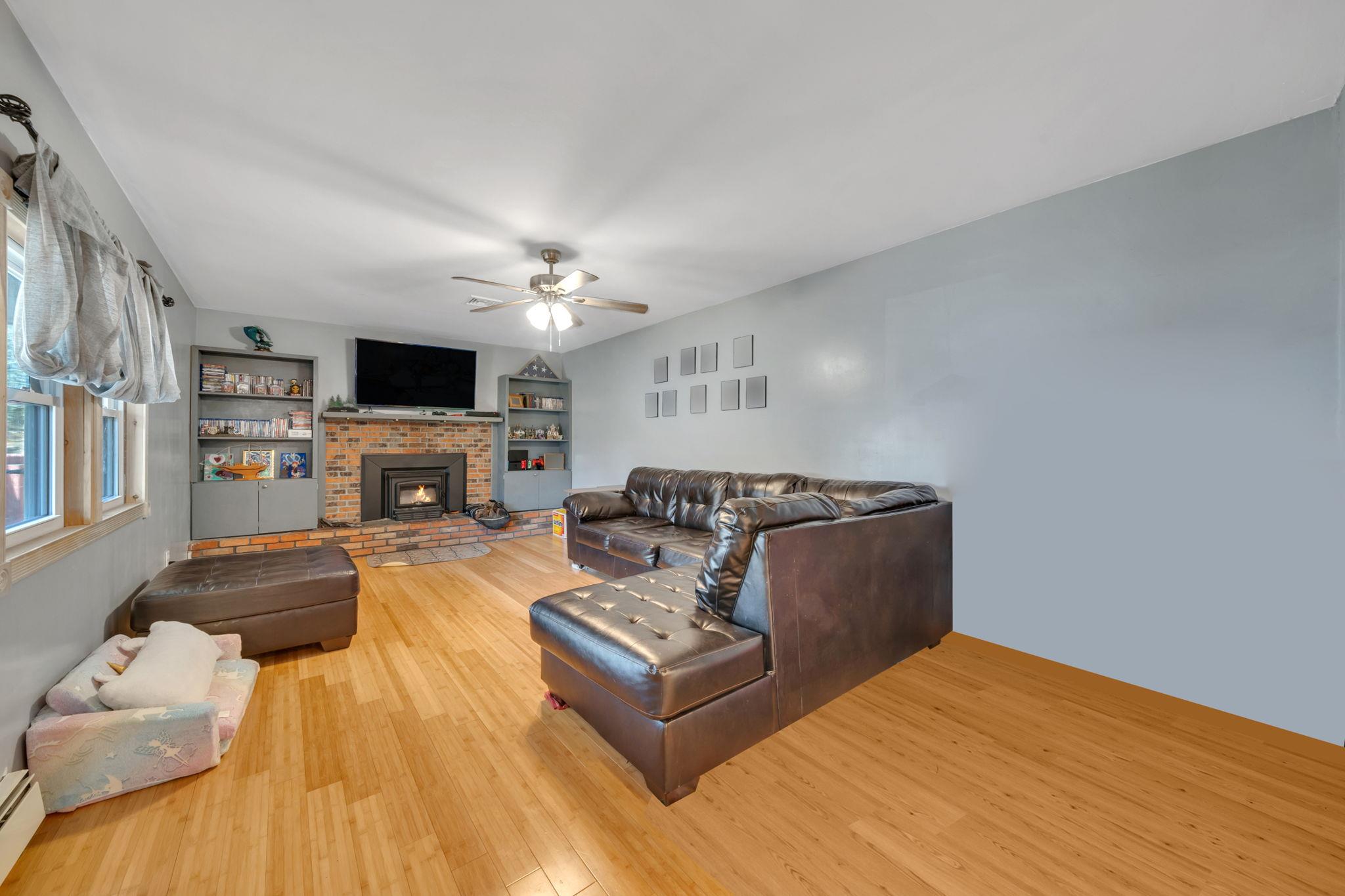 86 Hulse Avenue, Wading River, NY 11792