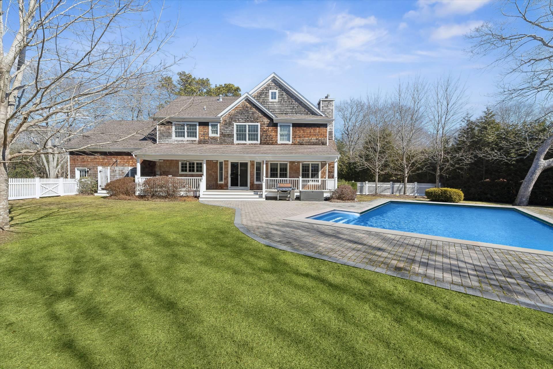 50 Old Meeting House Road, Quogue, NY 11959