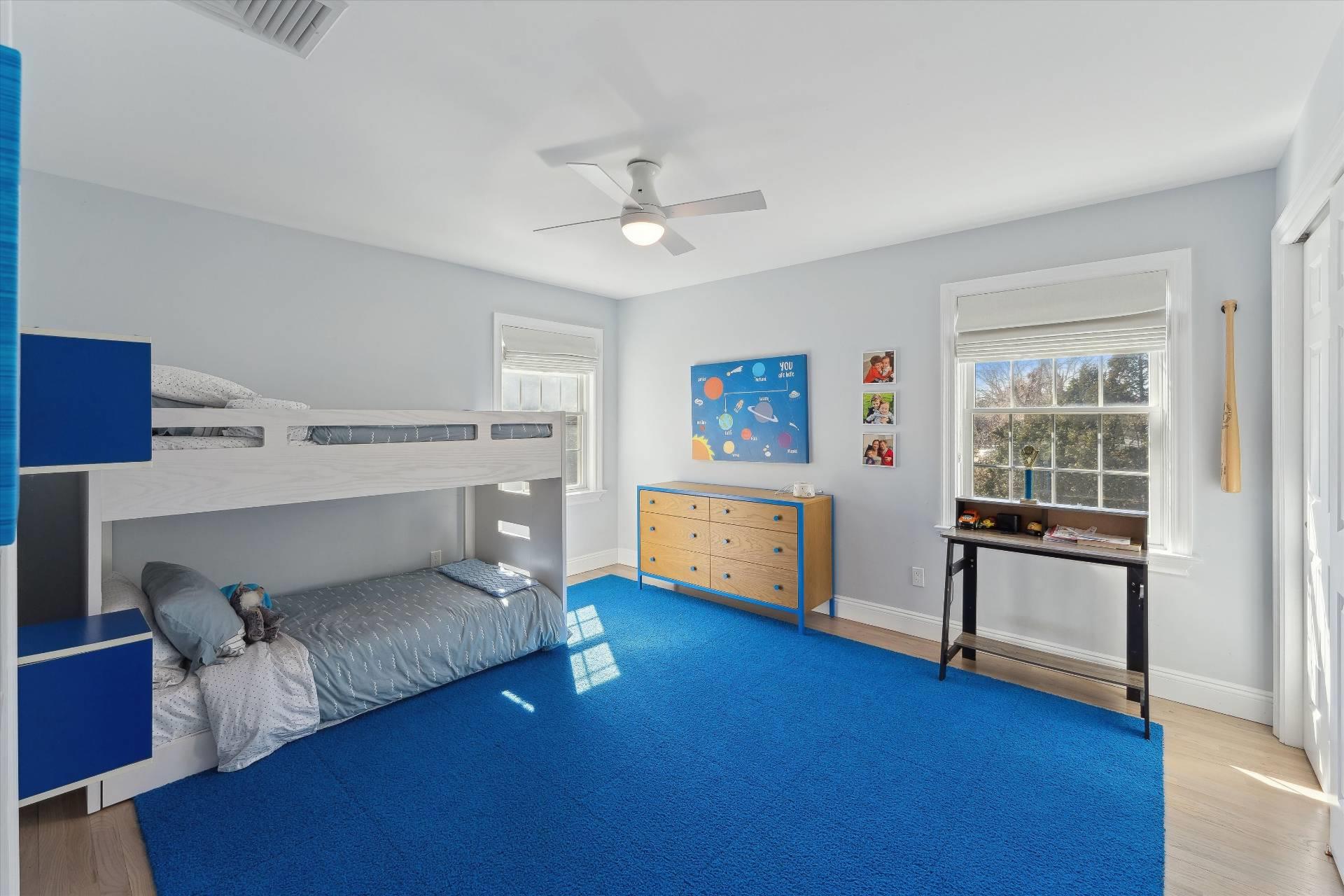 50 Old Meeting House Road, Quogue, NY 11959