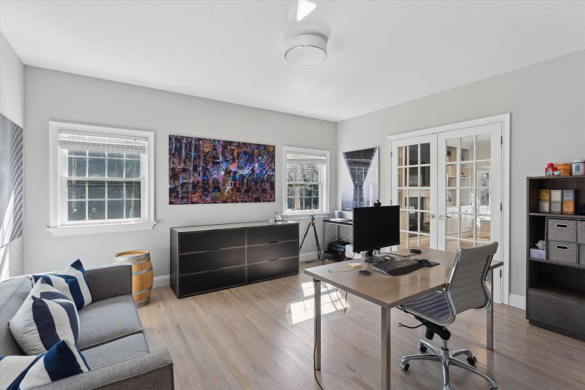 50 Old Meeting House Road, Quogue, NY 11959