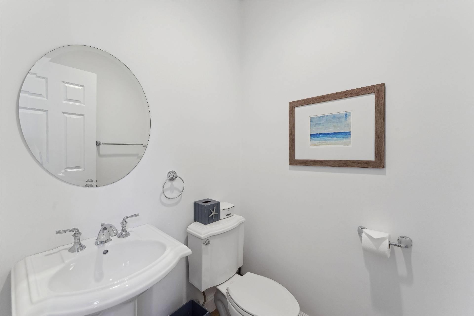 50 Old Meeting House Road, Quogue, NY 11959