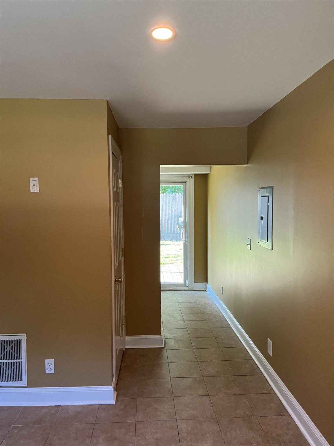 62 Oak Street, Westhampton Beach, NY 11978