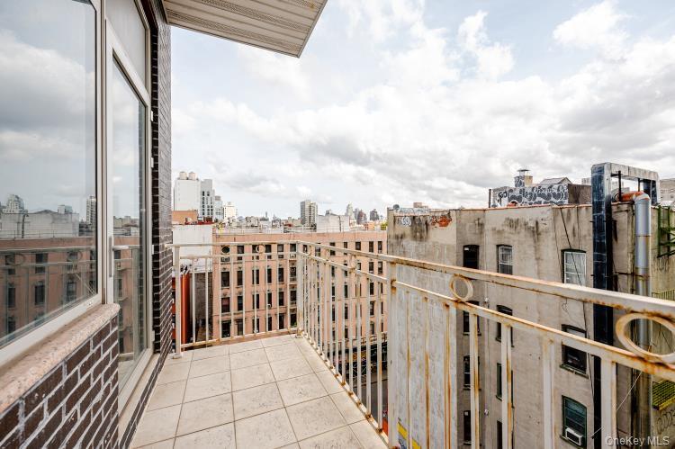 89 Bowery, New York (Manhattan), NY 10002