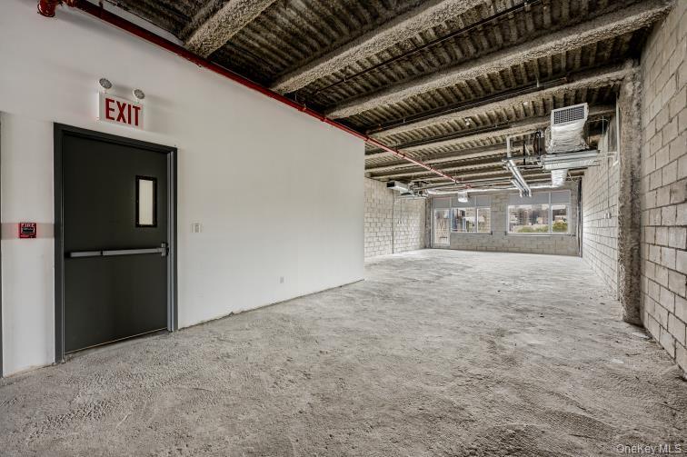 89 Bowery, New York (Manhattan), NY 10002