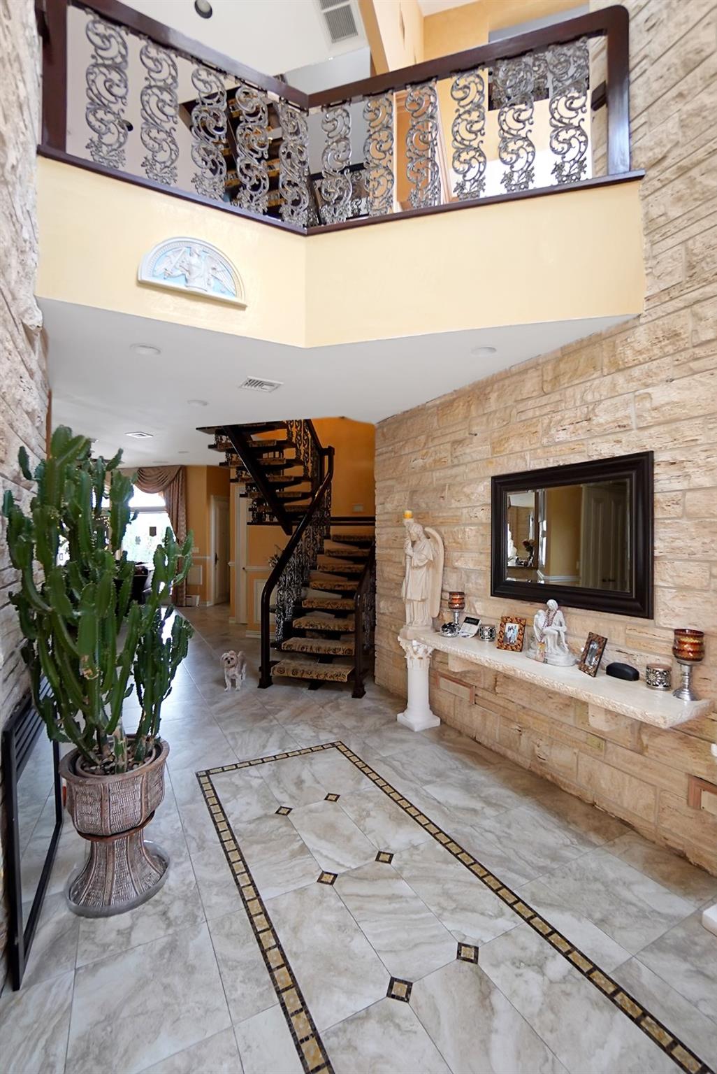 545 Arbutus Ave, Staten Island, NY, Staten Island, NY 10312