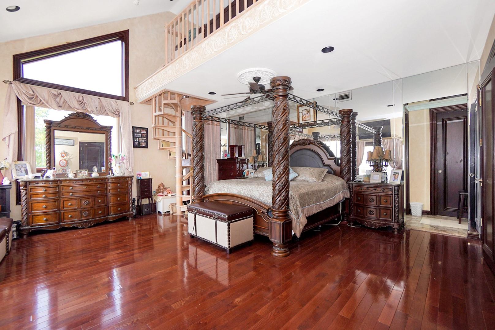 545 Arbutus Ave, Staten Island, NY, Staten Island, NY 10312