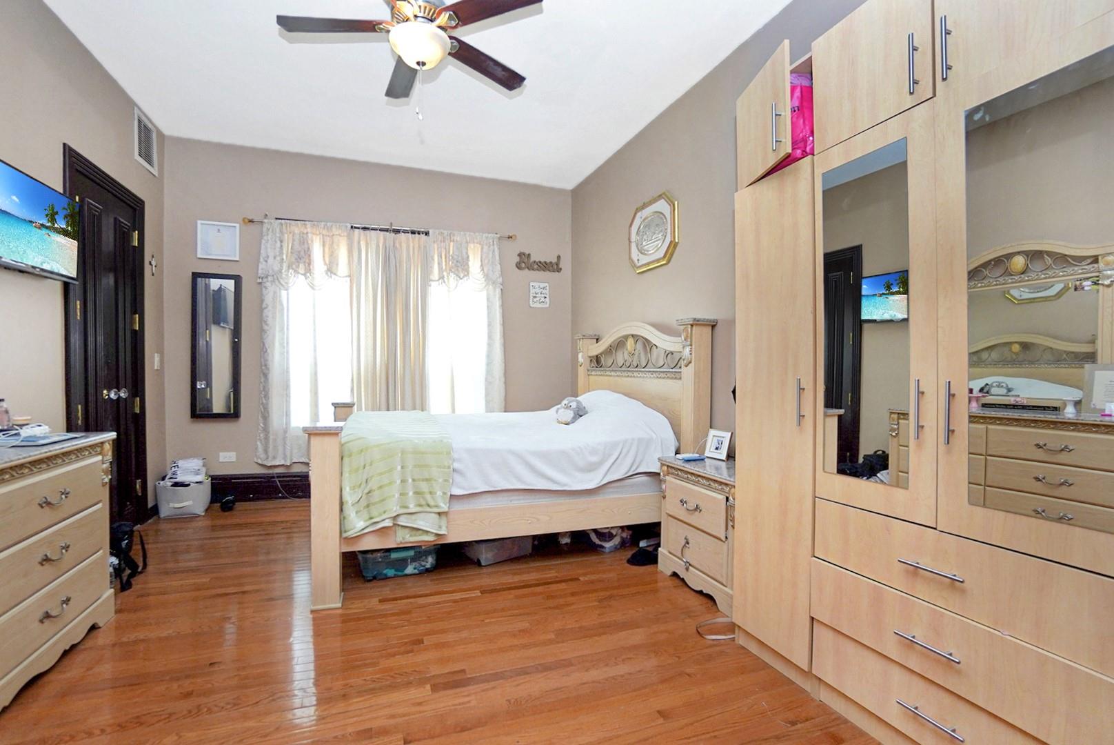 545 Arbutus Ave, Staten Island, NY, Staten Island, NY 10312