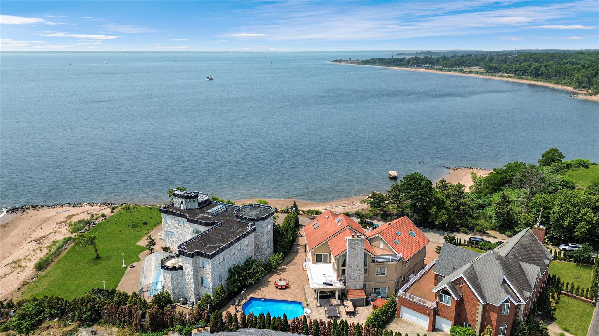 545 Arbutus Ave, Staten Island, NY, Staten Island, NY 10312