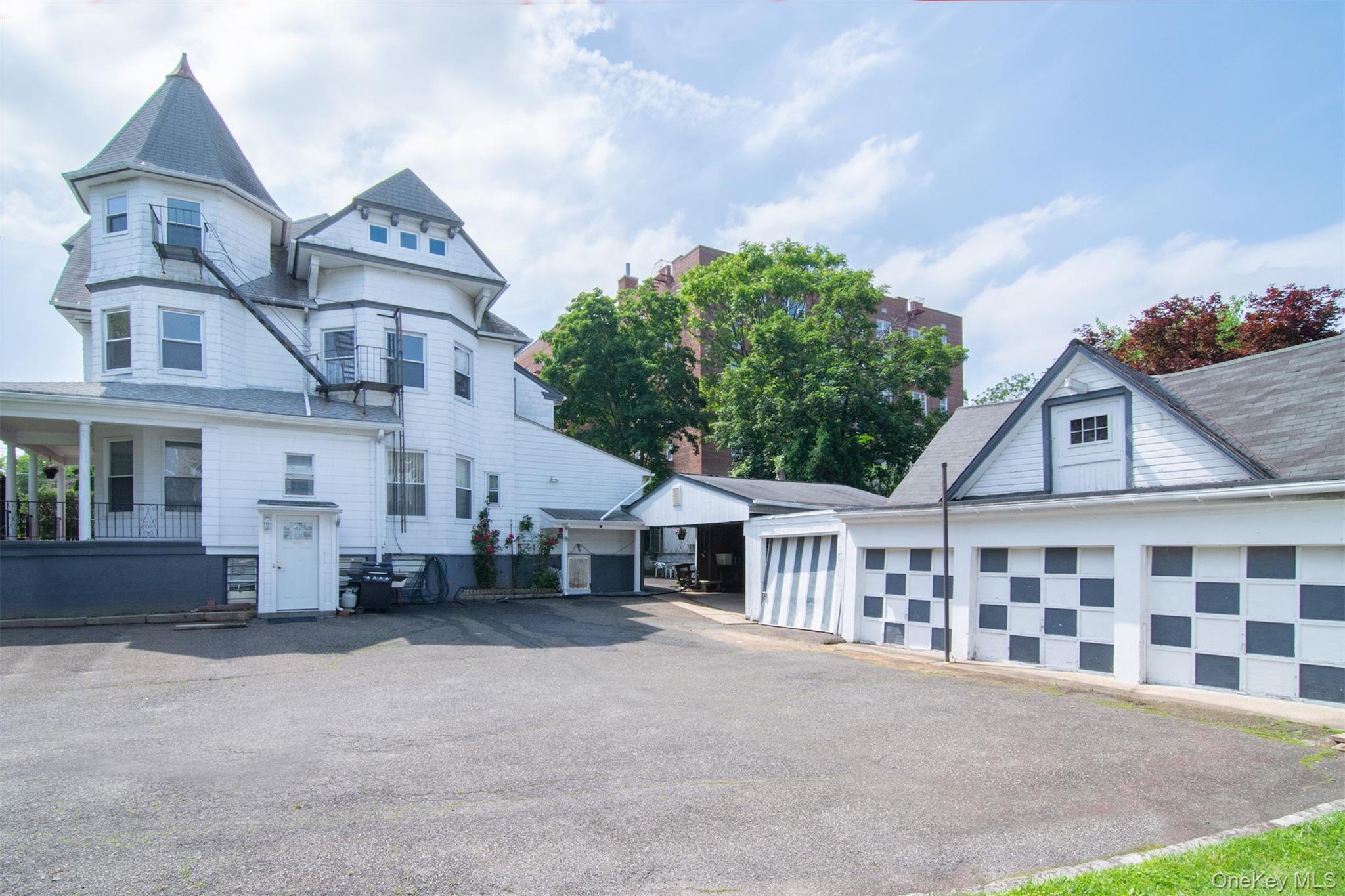 19 Primrose Avenue, Mount Vernon, NY 10552