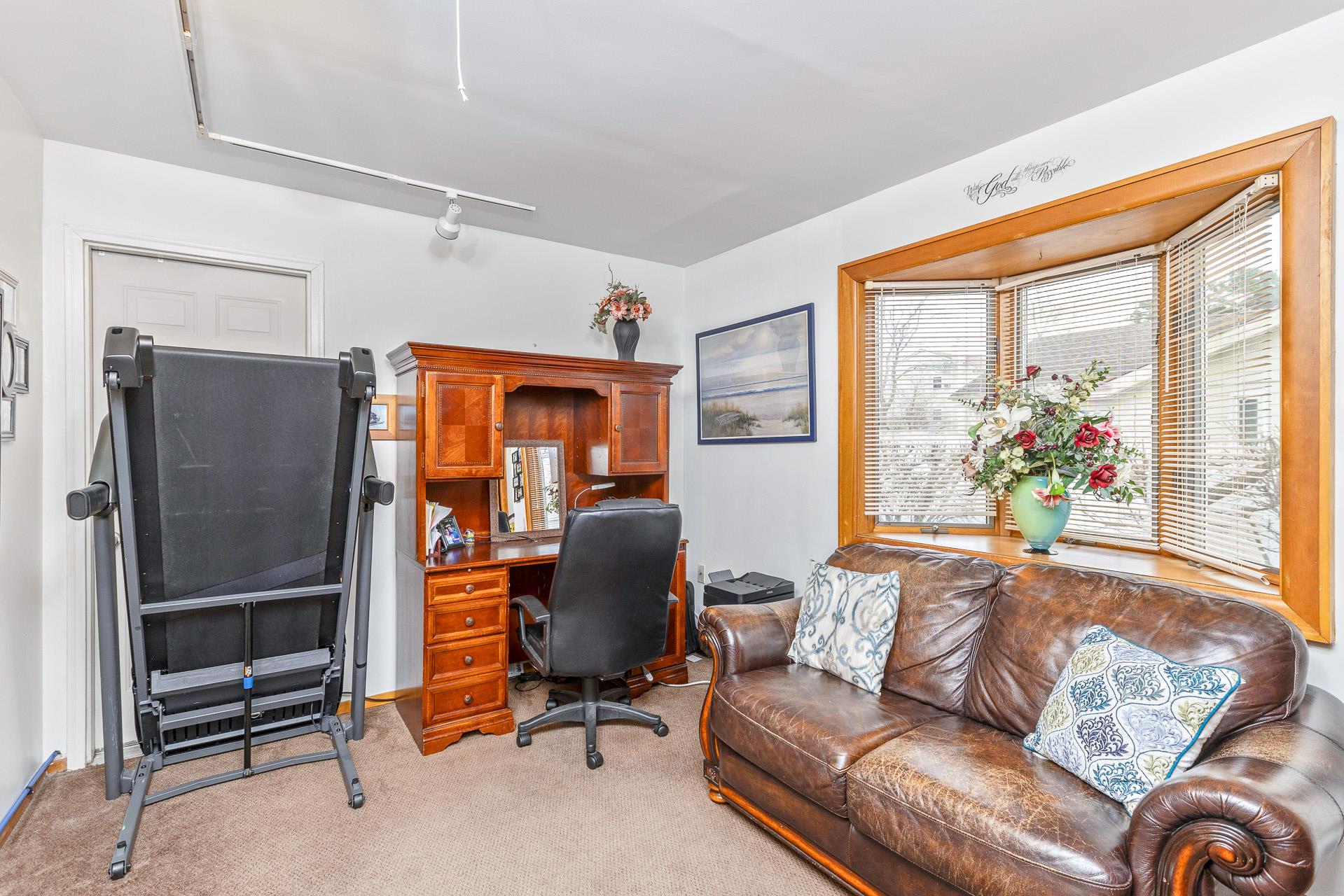 265 Bridgeport Avenue, Medford, NY 11763