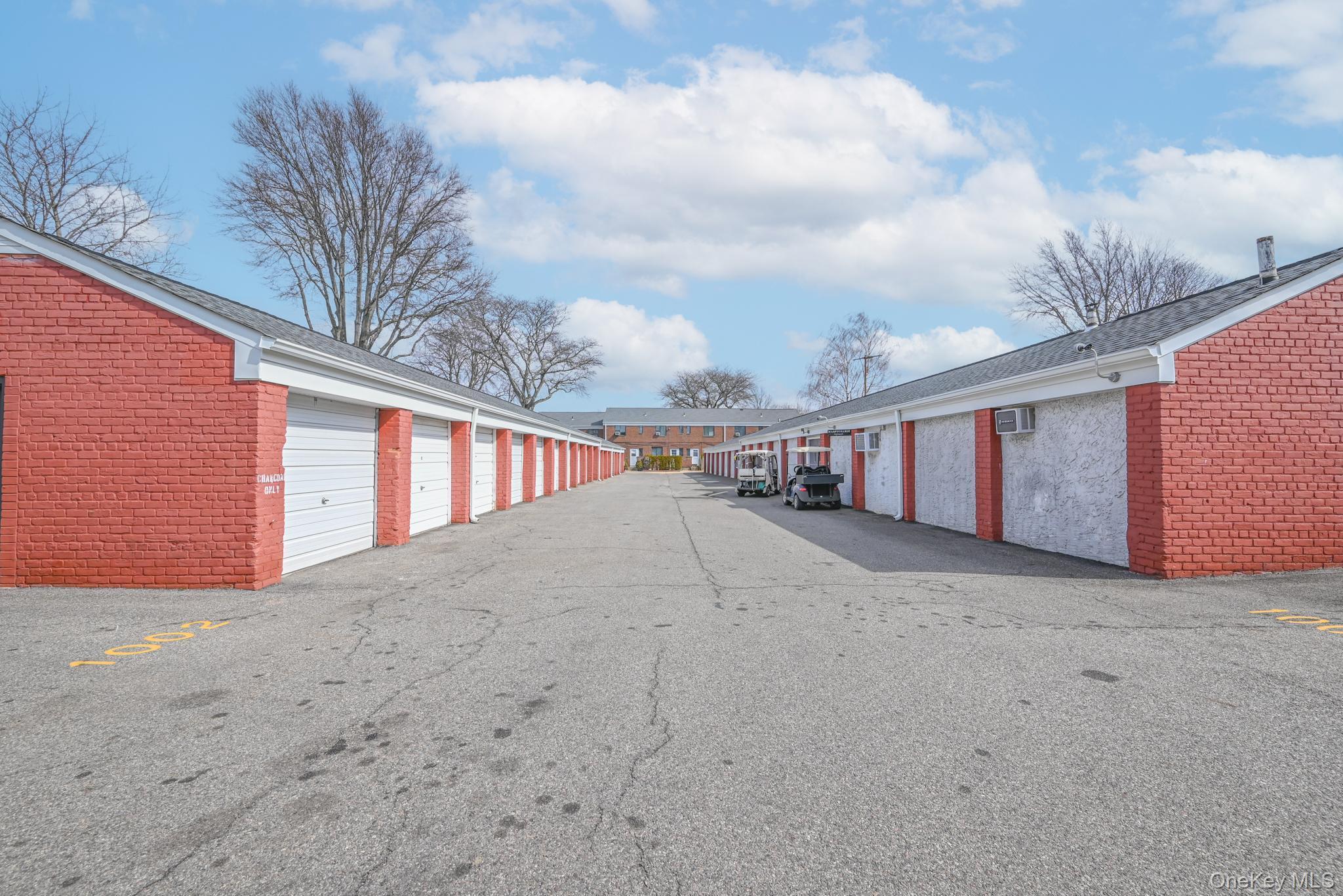 216-06 68 Avenue # 28-05 9, Oakland Gardens, NY 11364