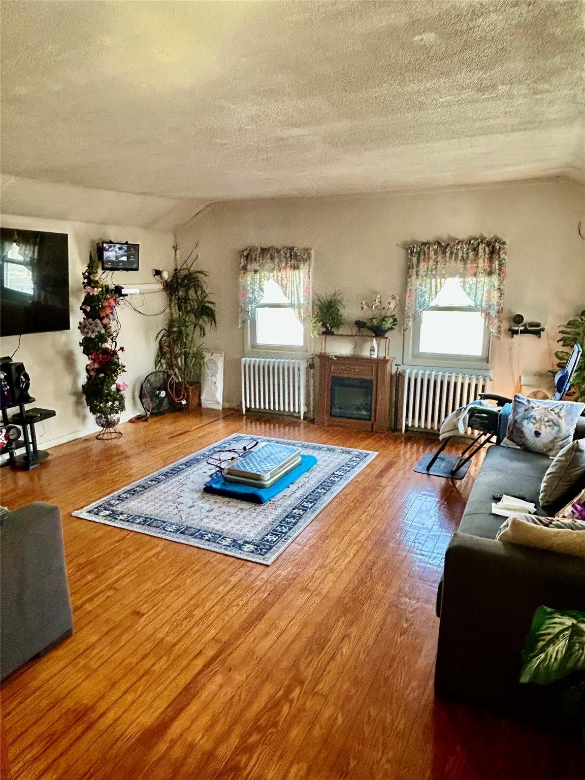 67 Edgewater Park Drive # 67E, Bronx, NY 10465