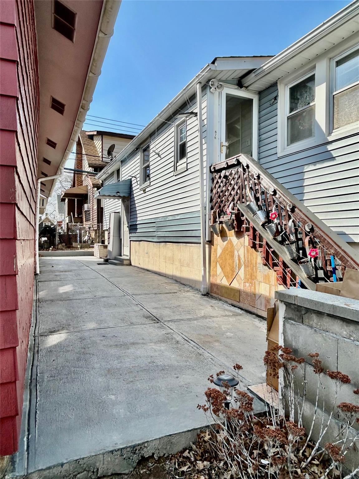 67 Edgewater Park Drive # 67E, Bronx, NY 10465