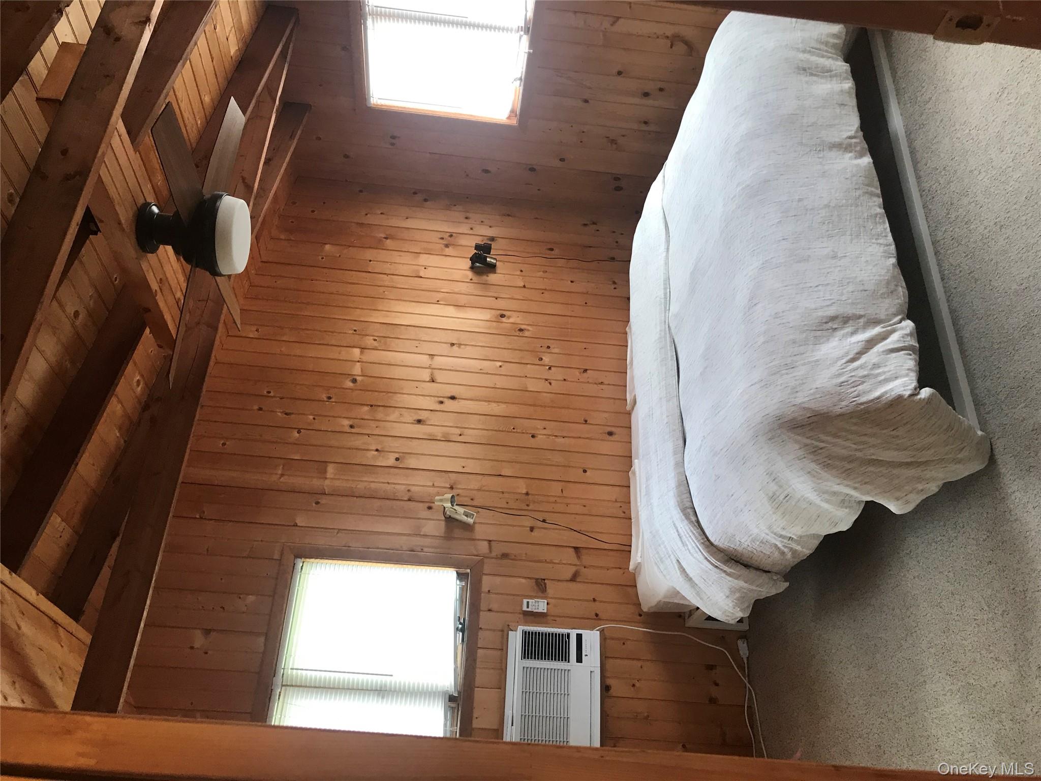 33 Dune Way, Seaview, NY 11770