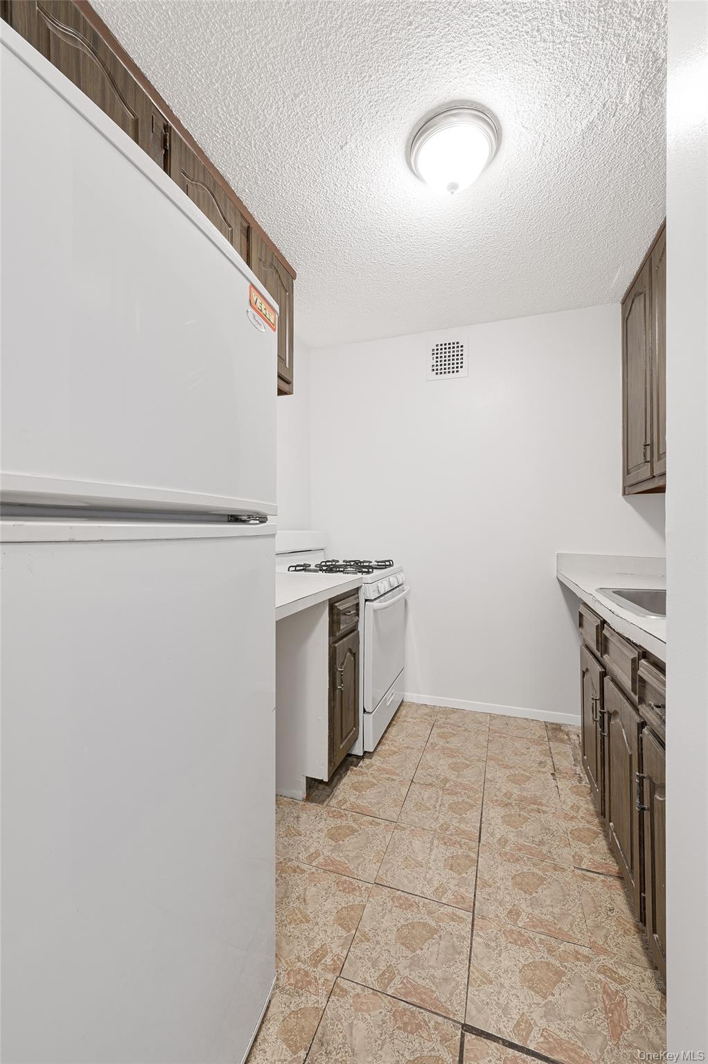 118-17 Union Turnpike # 5D, Forest Hills, NY 11375