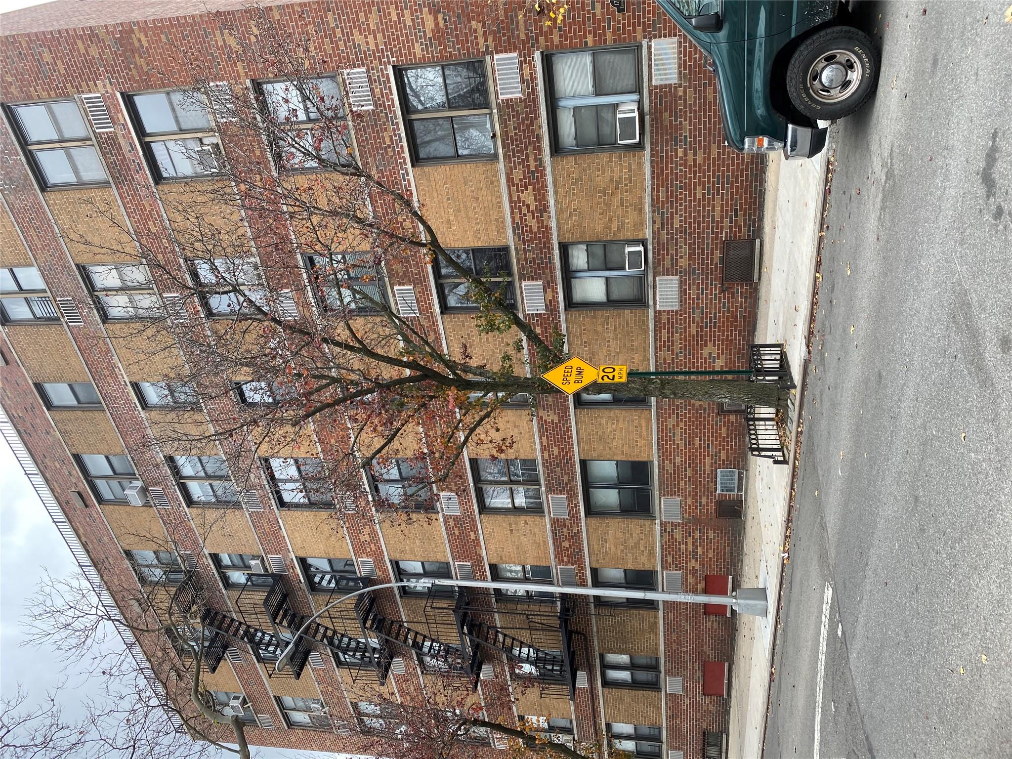 1725 Edison Avenue # 2D, Bronx, NY 10461