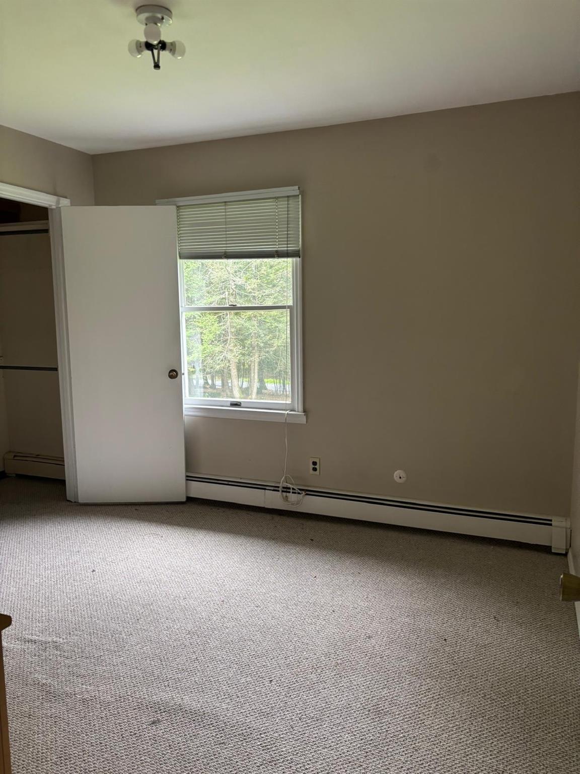 29 Deforest Road, Fallsburg, NY 12779