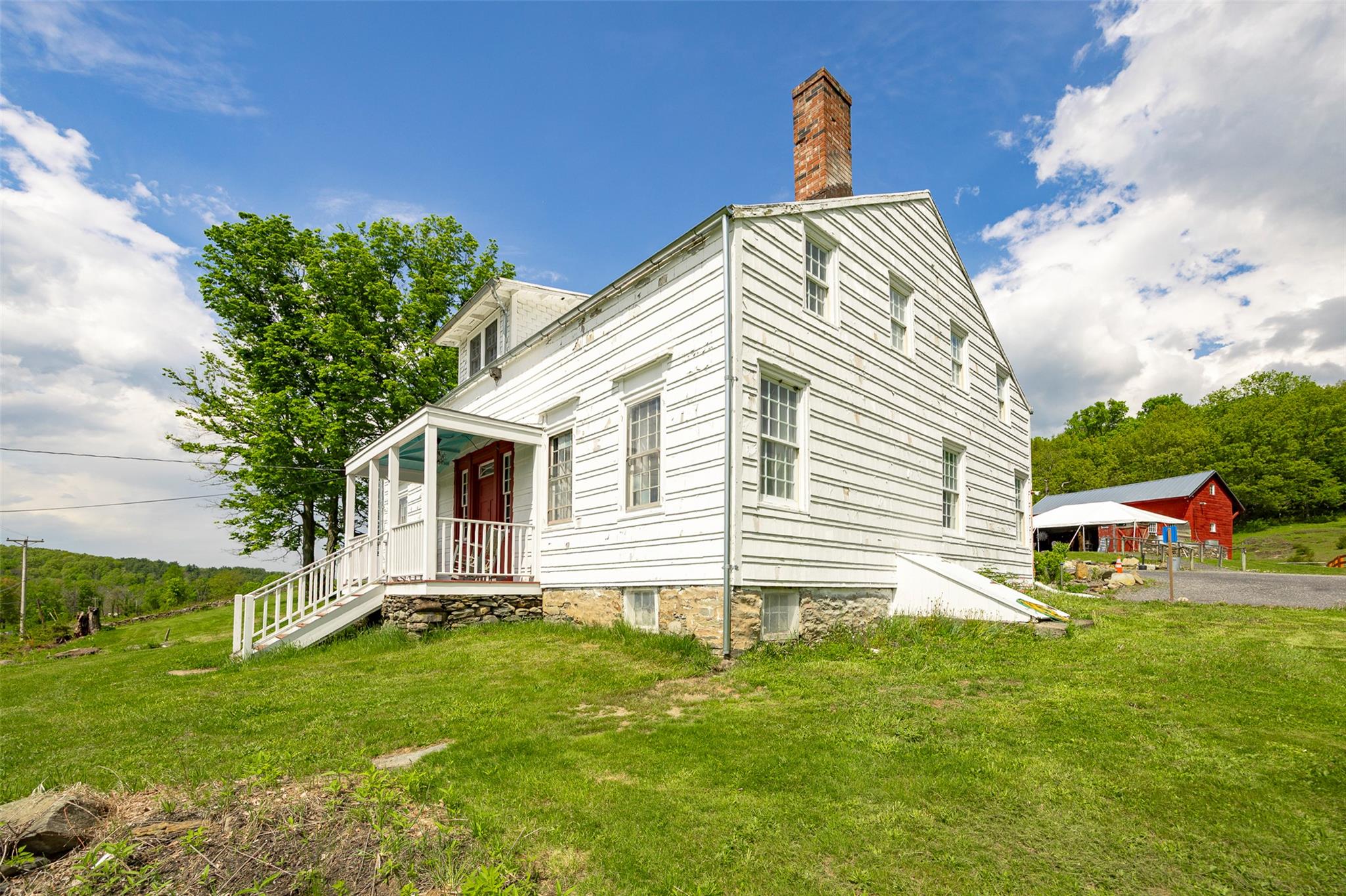 148 N Creek Road, Staatsburg, NY 12580