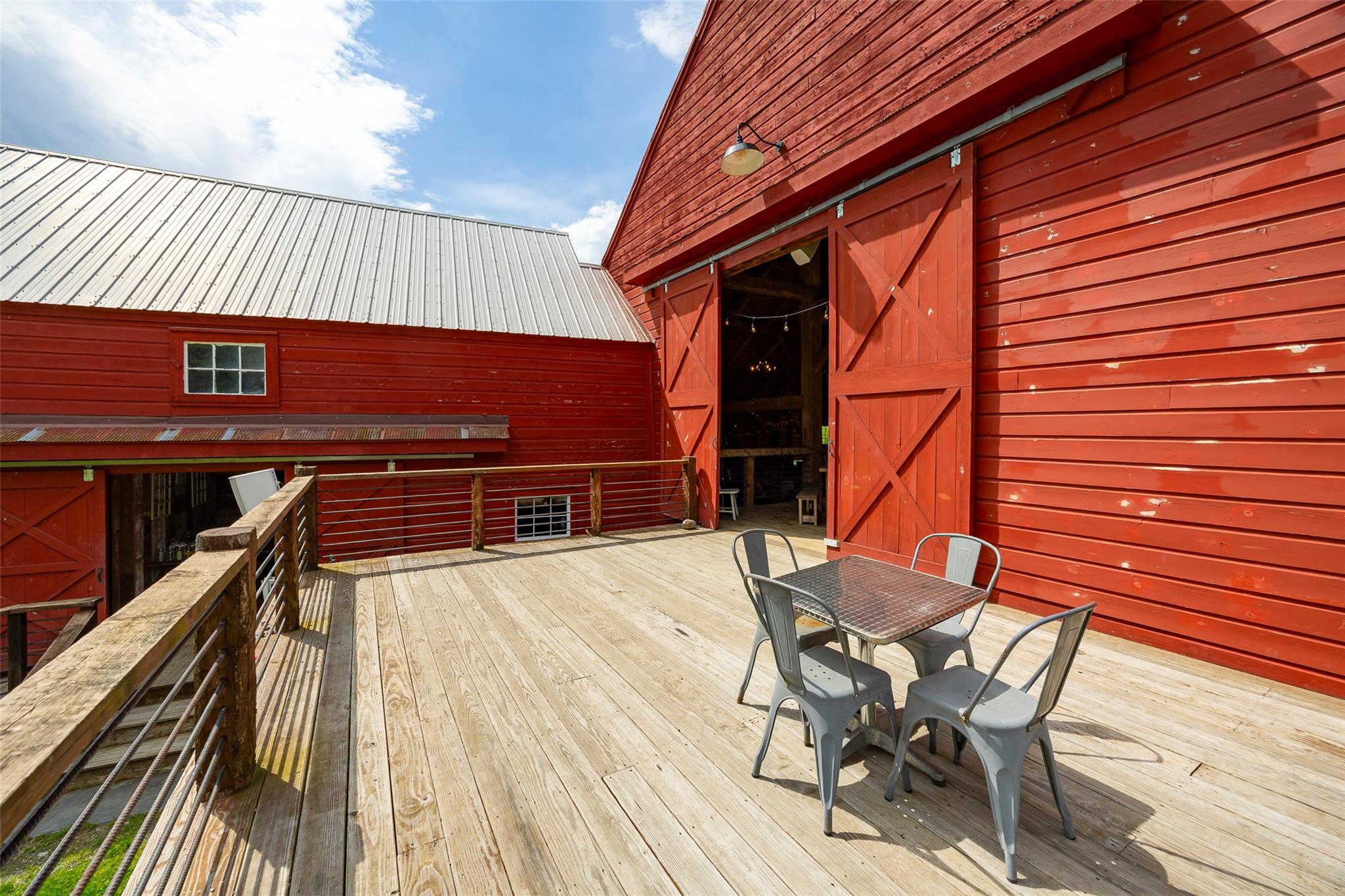 148 N Creek Road, Staatsburg, NY 12580