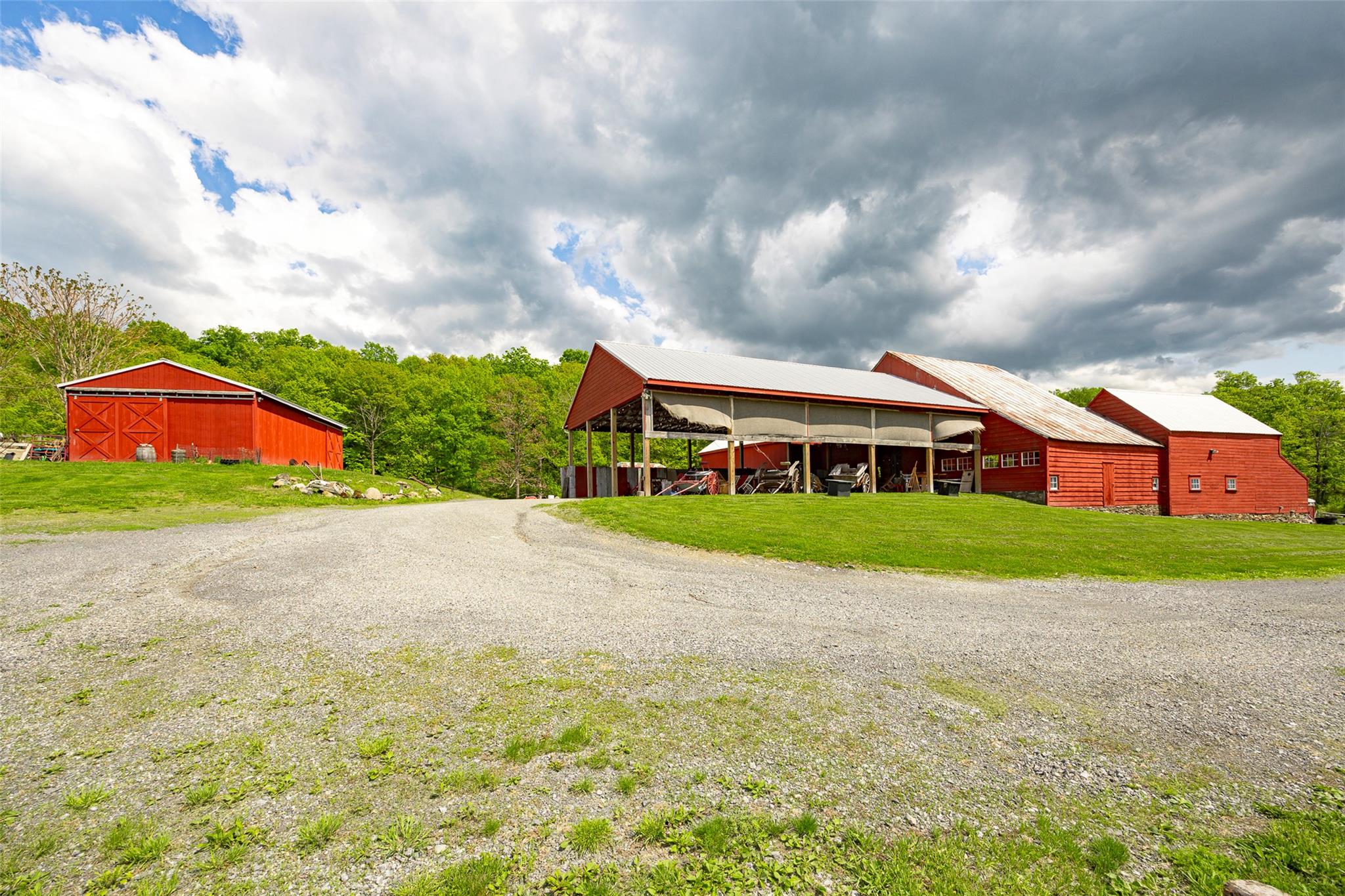 148 N Creek Road, Staatsburg, NY 12580