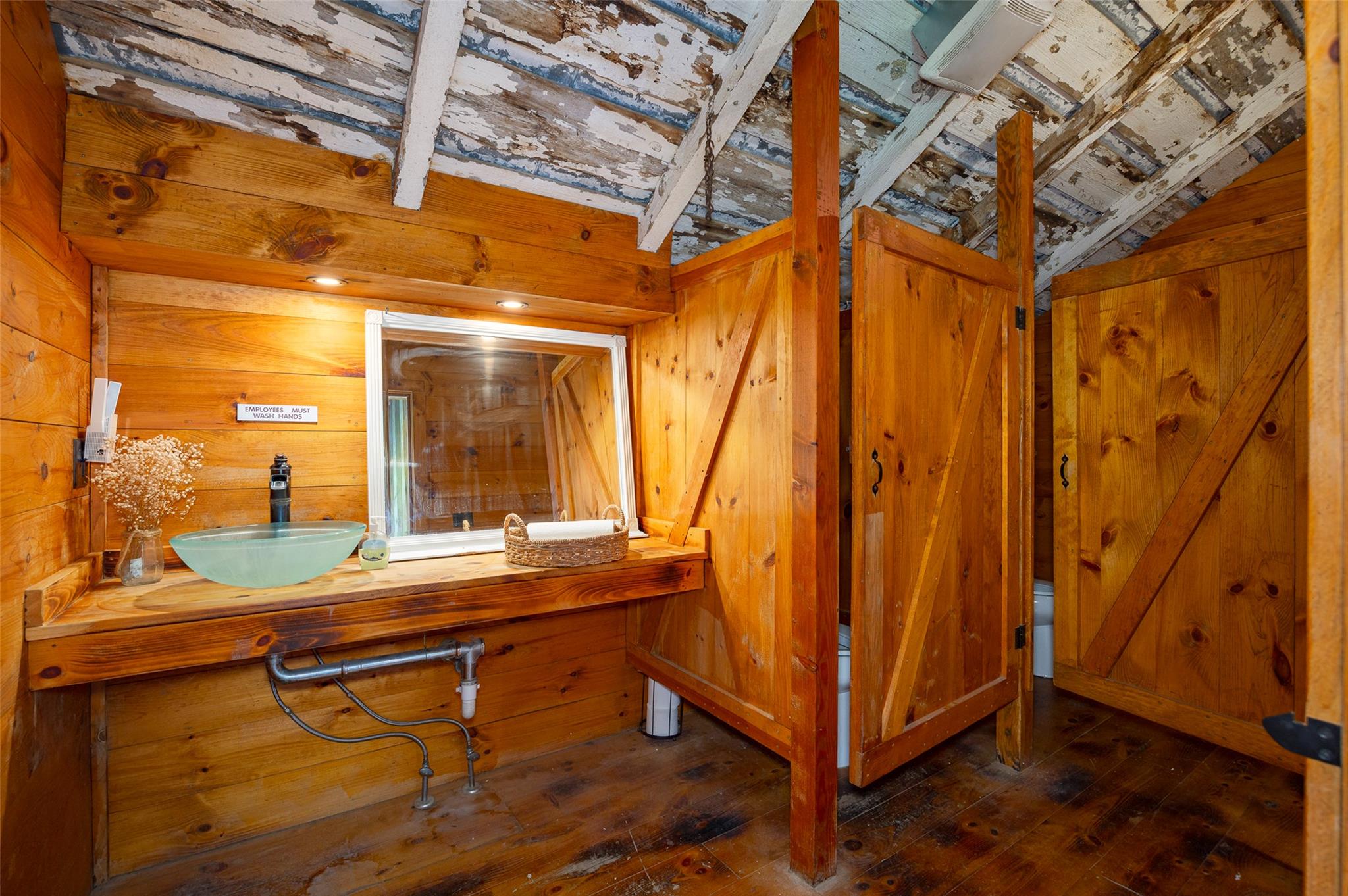 148 N Creek Road, Staatsburg, NY 12580