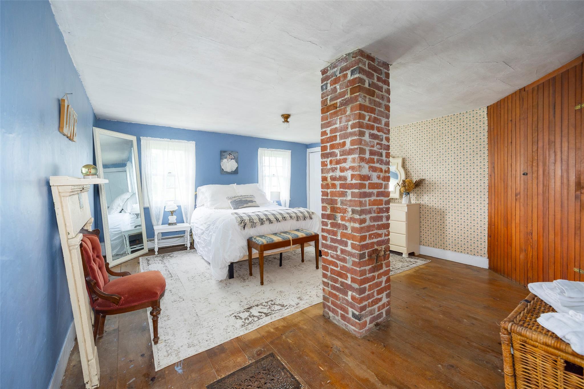 148 N Creek Road, Staatsburg, NY 12580