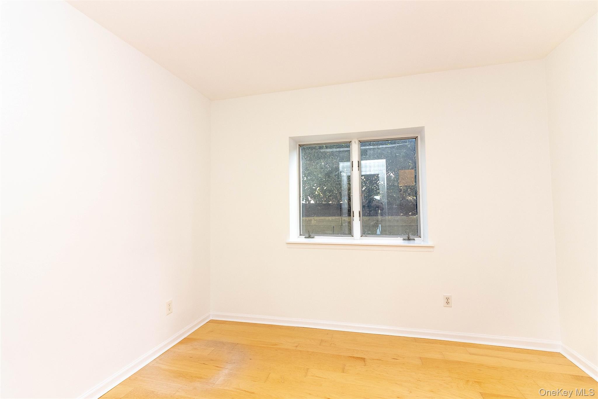 104 Fox Hill Drive, Baiting Hollow, NY 11933