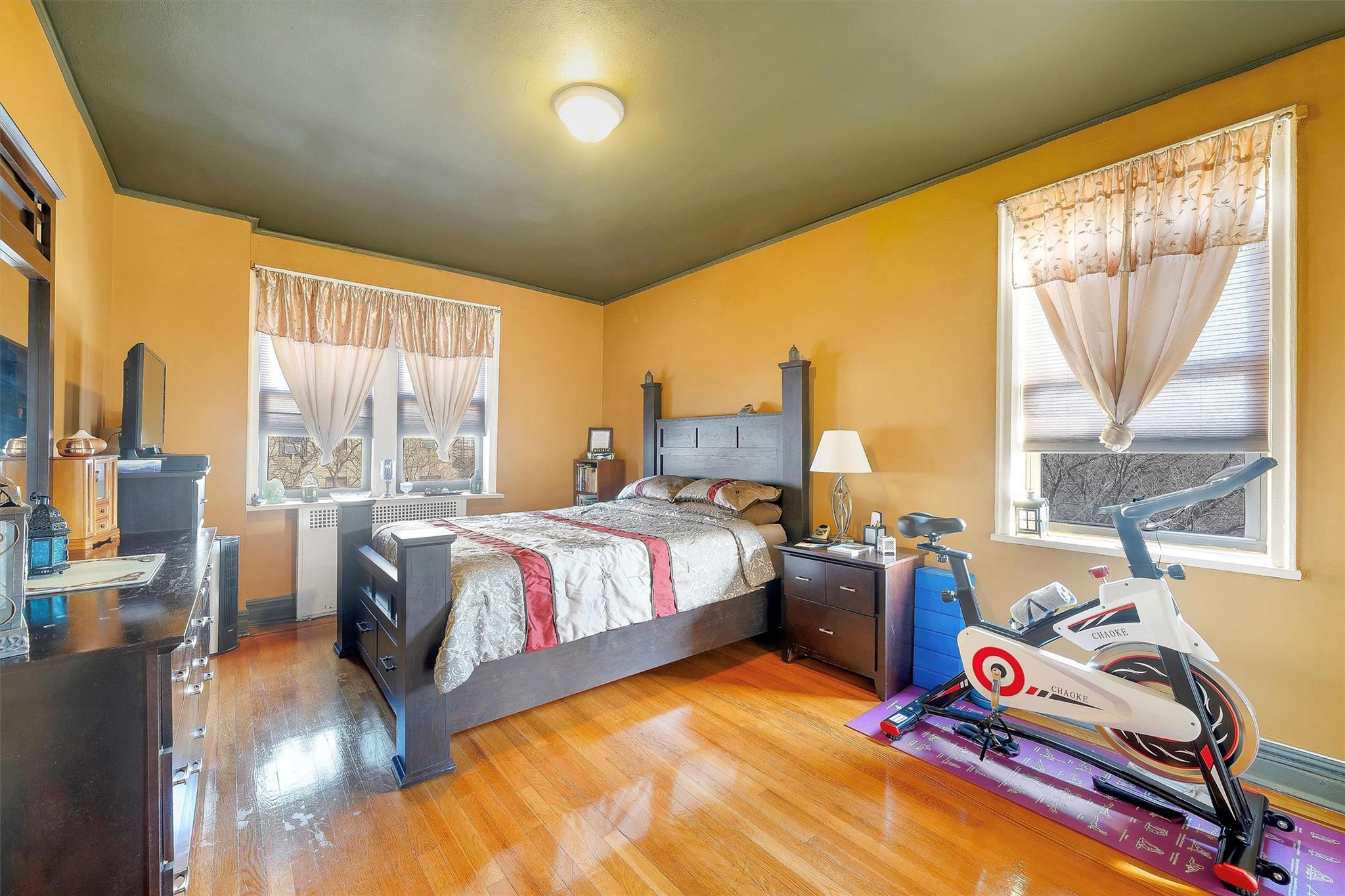 2962 Decatur Avenue # 5th Floor, Bronx, NY 10458