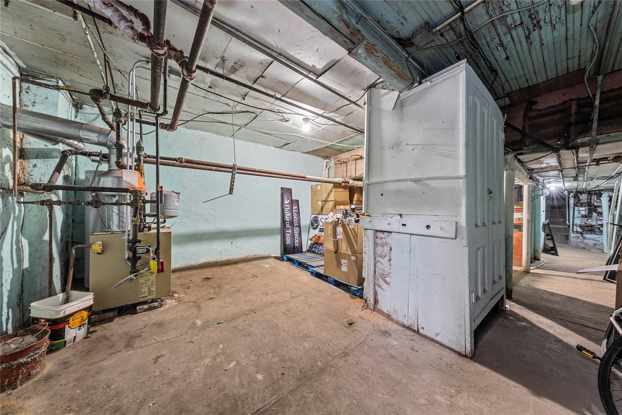 69-30 Myrtle Avenue, Ridgewood, NY 11385