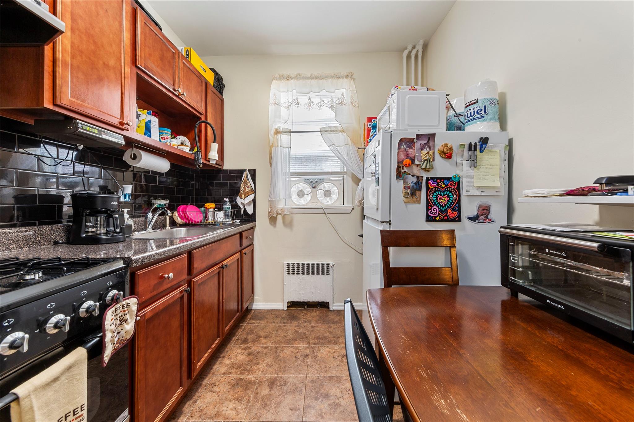 69-30 Myrtle Avenue, Ridgewood, NY 11385