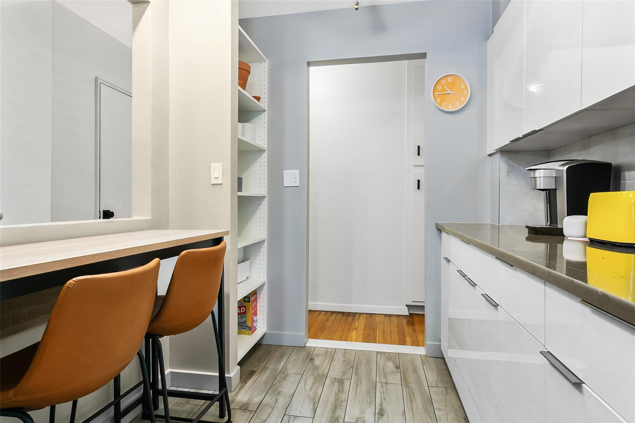 180 Van Cortlandt Park S # 6J, Bronx, NY 10463