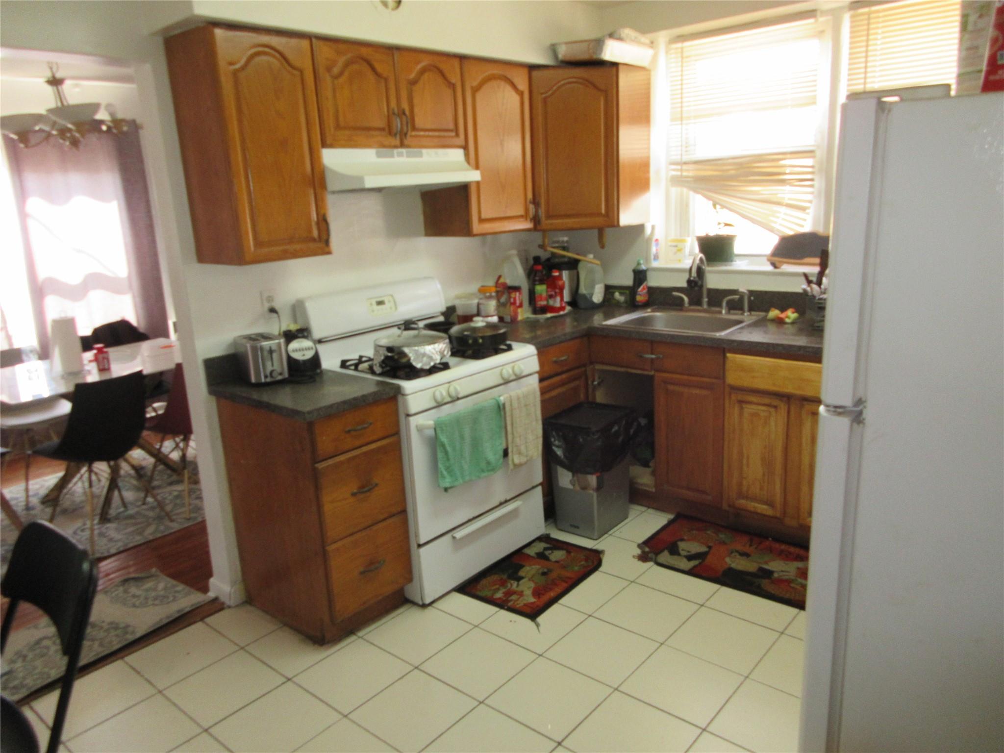 4104 Digney Avenue, Bronx, NY 10466