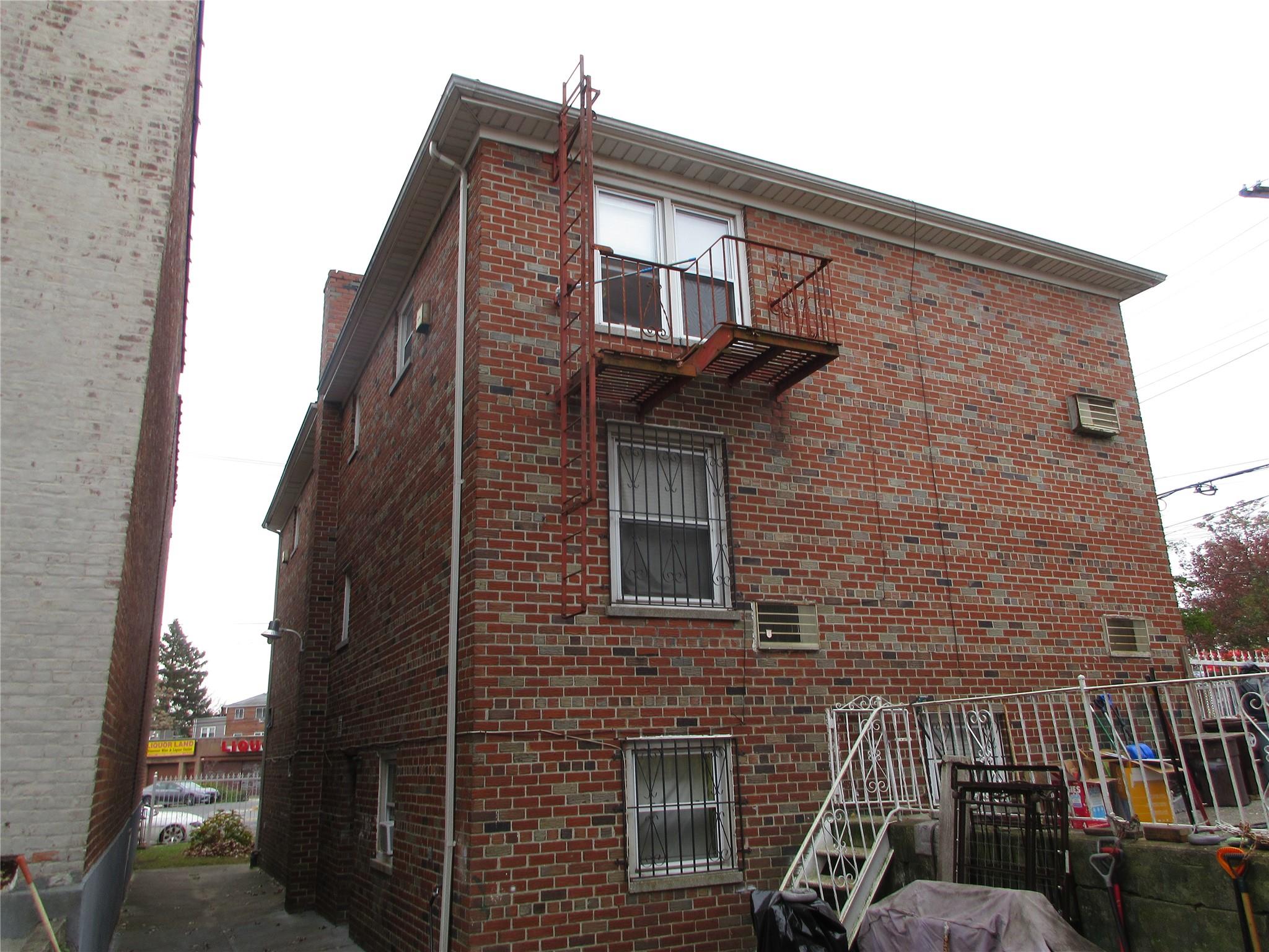 4104 Digney Avenue, Bronx, NY 10466