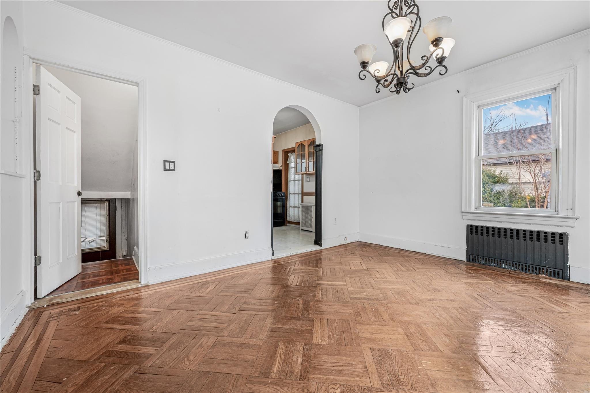 811 150th Street, Whitestone, NY 11357