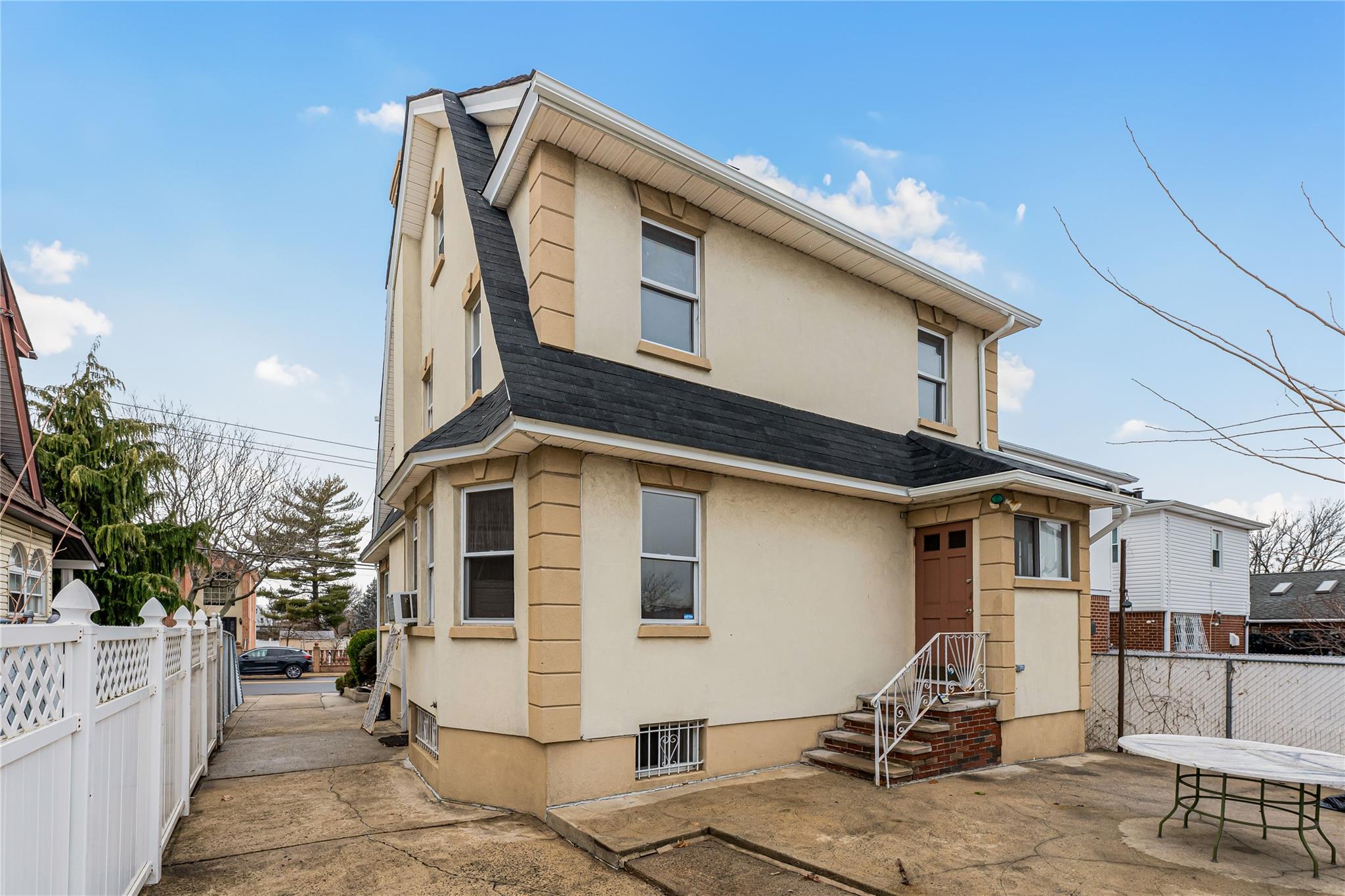 811 150th Street, Whitestone, NY 11357