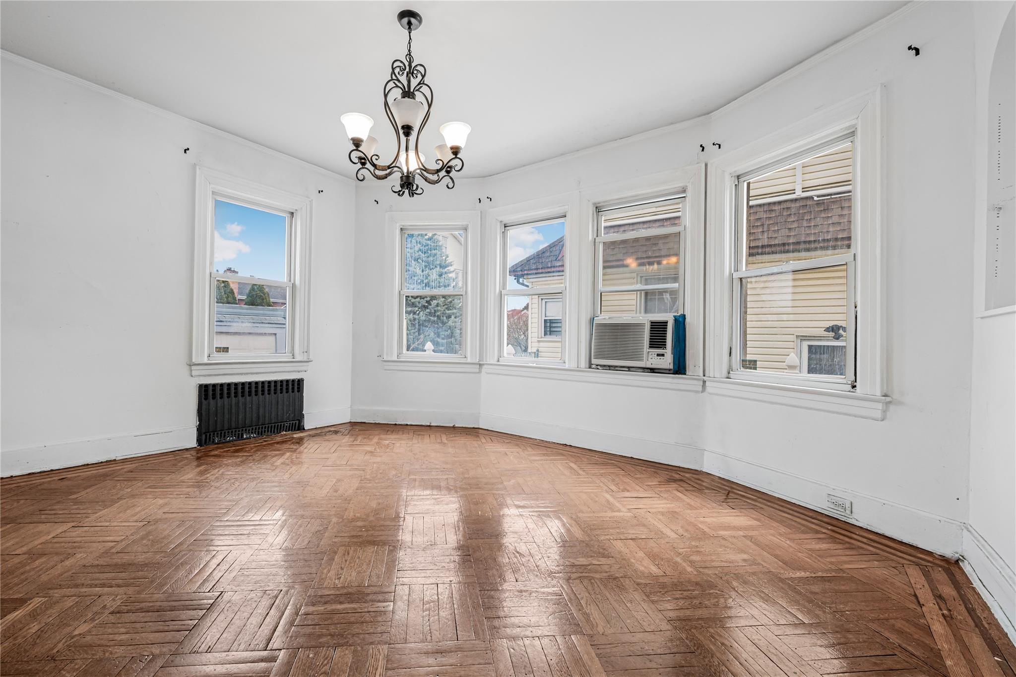 811 150th Street, Whitestone, NY 11357