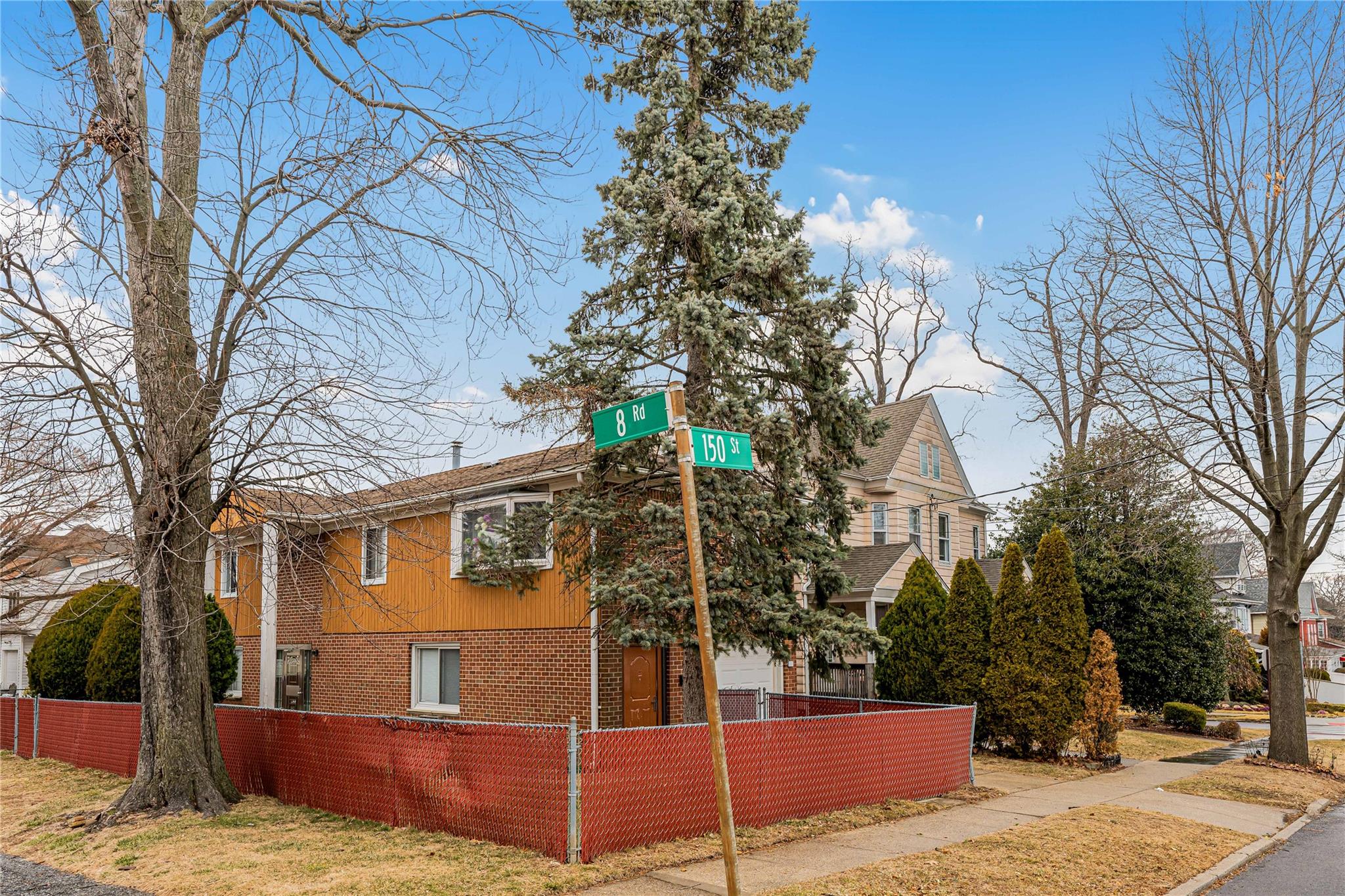 811 150th Street, Whitestone, NY 11357