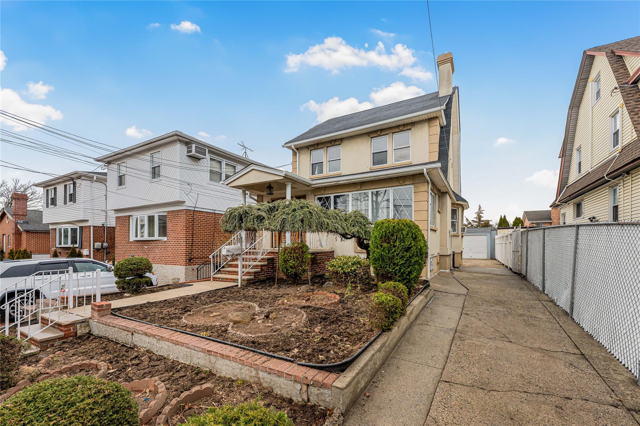 811 150th Street, Whitestone, NY 11357