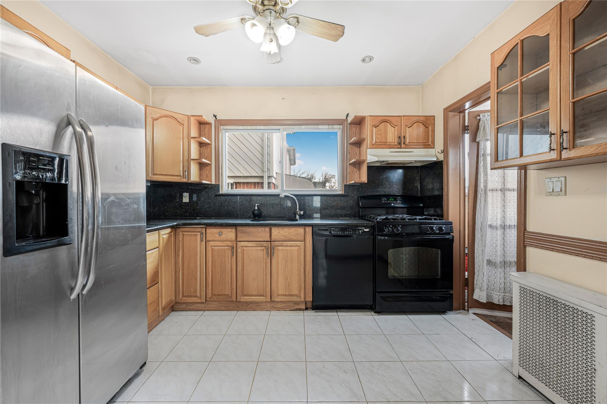 811 150th Street, Whitestone, NY 11357