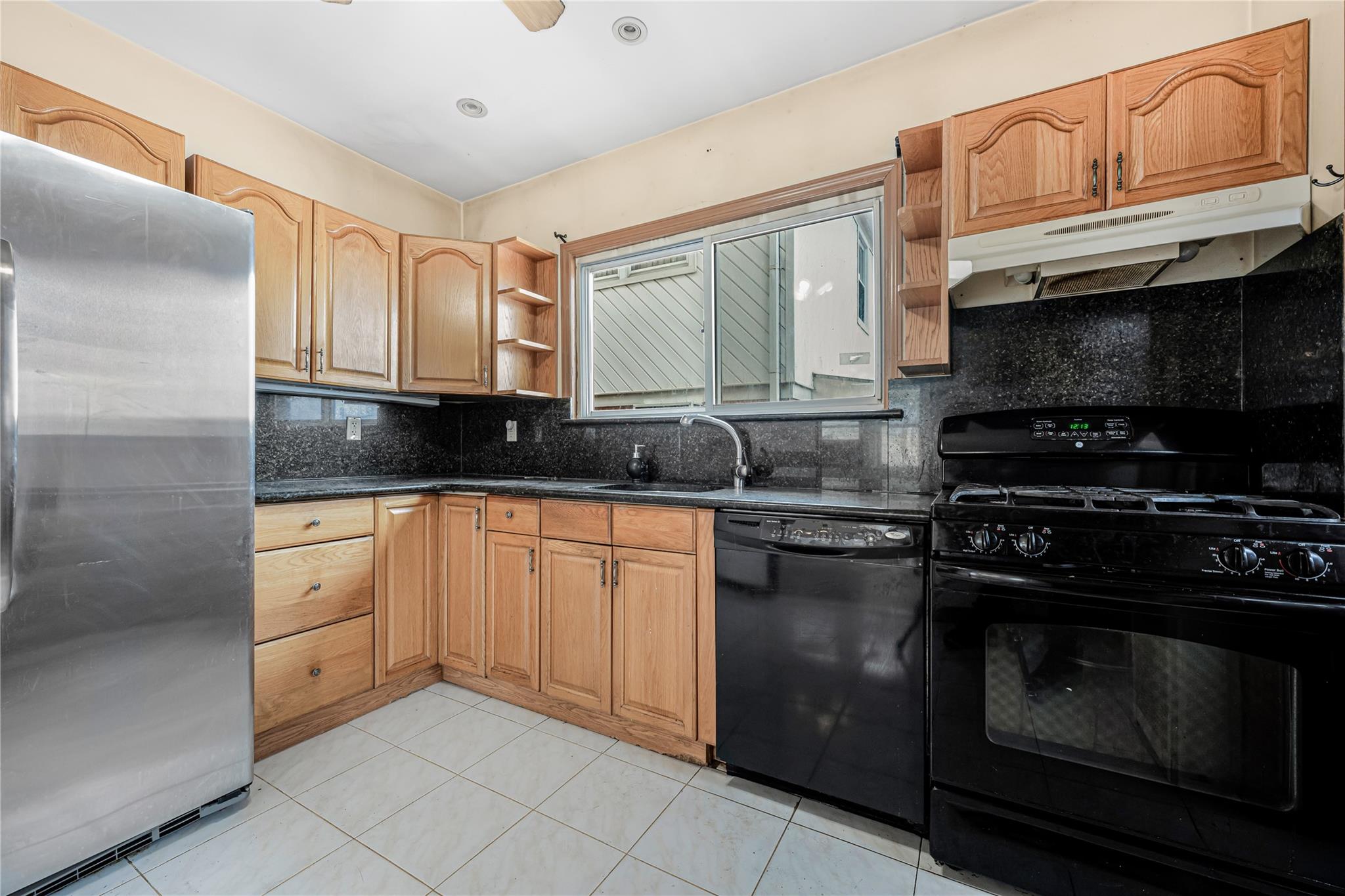 811 150th Street, Whitestone, NY 11357