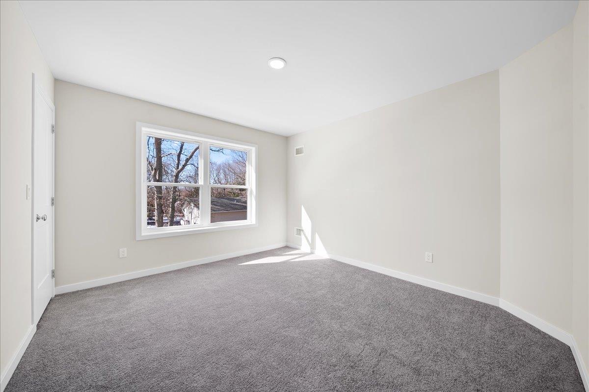 1 Fourth Avenue Avenue, Centereach, NY 11720