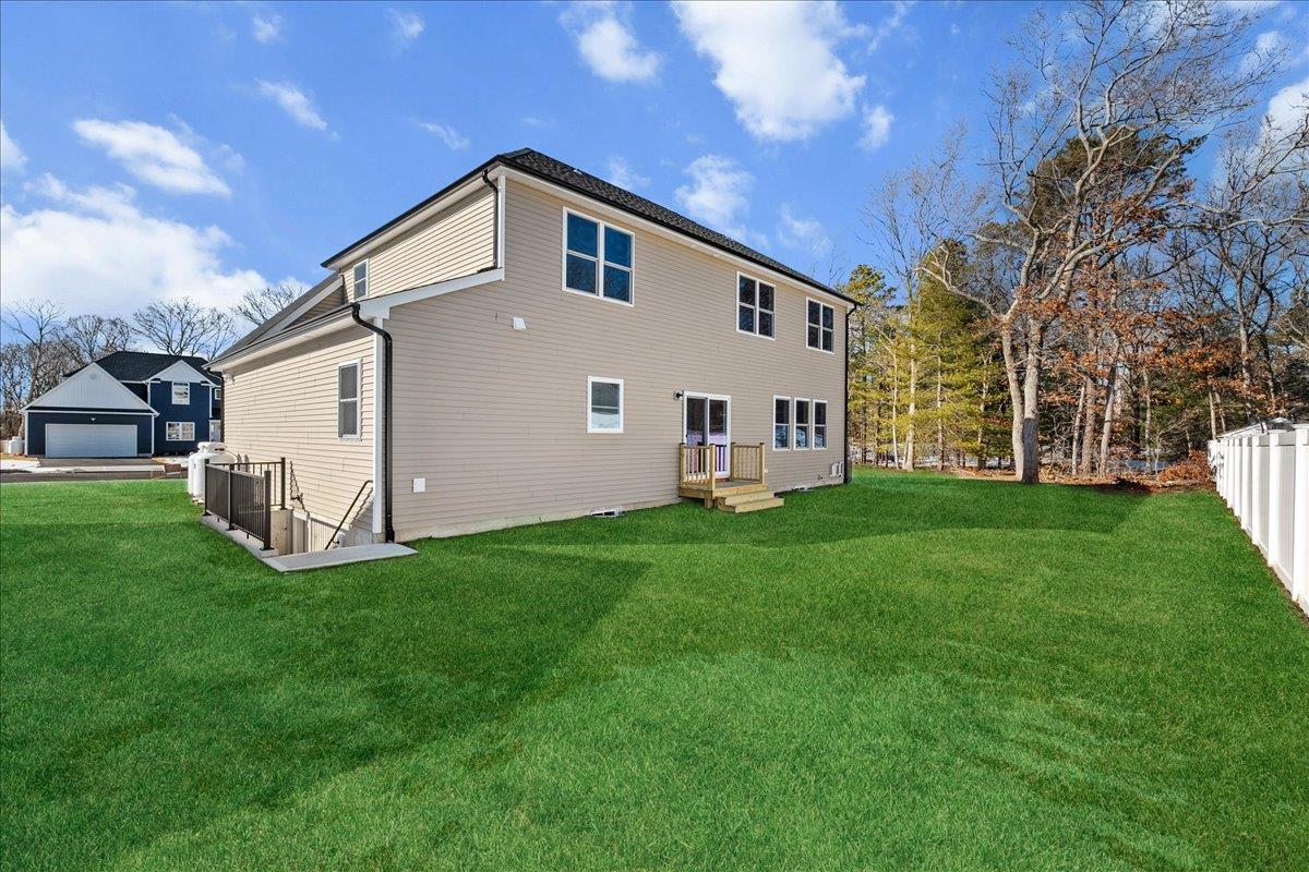 1 Fourth Avenue Avenue, Centereach, NY 11720