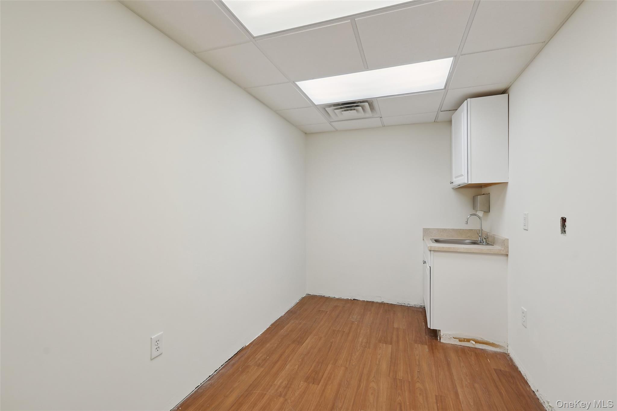 60 Goldens Bridge Road # B, Katonah, NY 10536