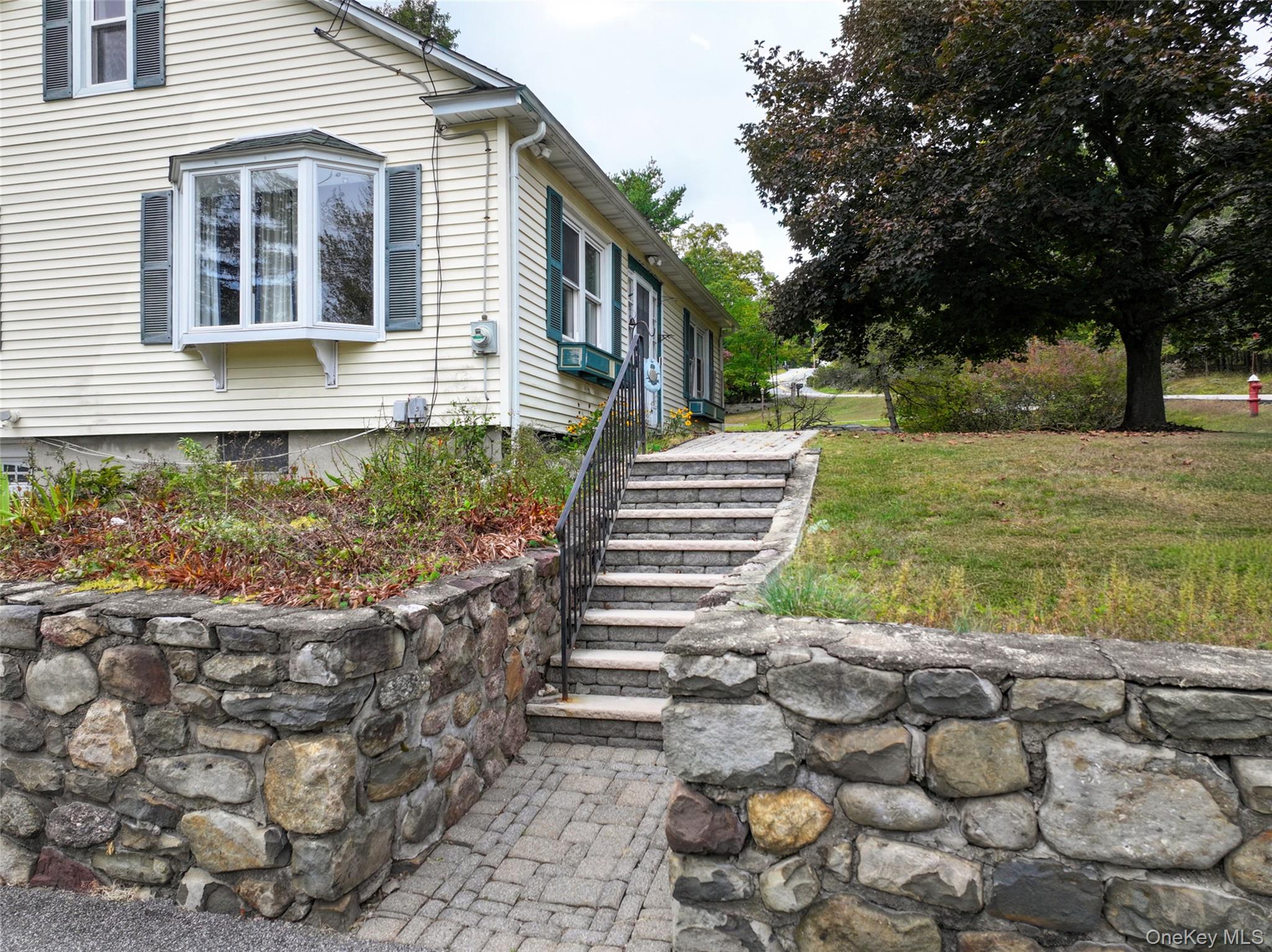 93 Weygant Hill, Highland Mills, NY 10930