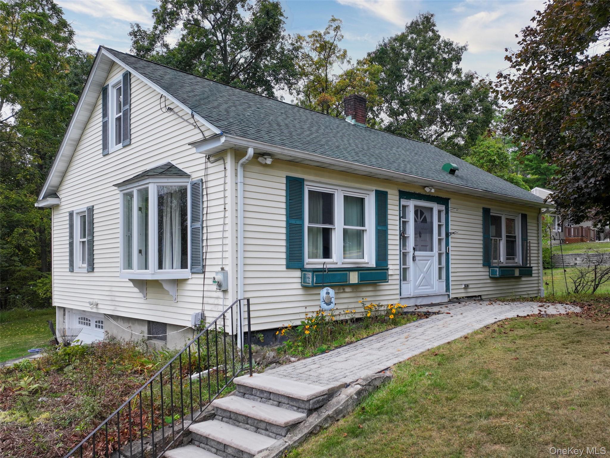 93 Weygant Hill, Highland Mills, NY 10930