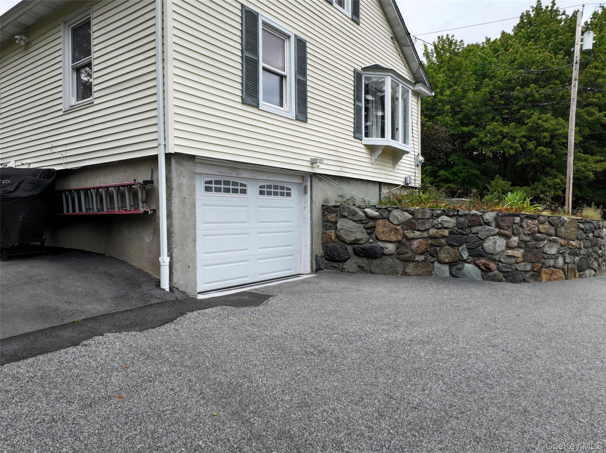 93 Weygant Hill, Highland Mills, NY 10930